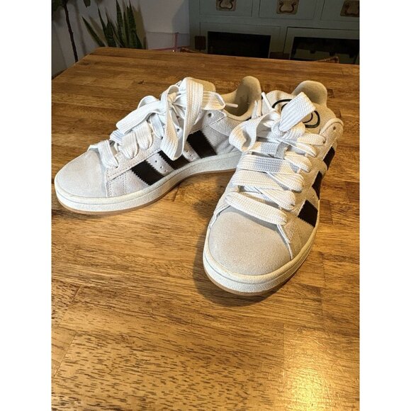 ADIDAS Campus 00s Light Grey Suede Black Stripe Wide Lace Preppy Soccer Size 8.5 - Picture 1 of 7